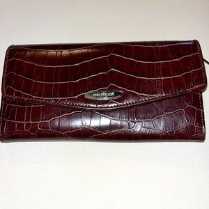 New wallet